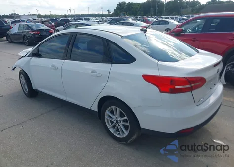 2017 Ford Focus Se z USA, uszkodzony, nr VIN 1FADP3F2XHL309532